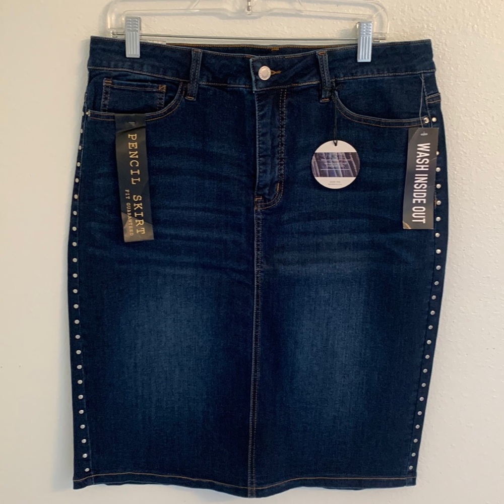 Style Me Rayon Denim Stretch Side Embellishment Pencil Skirt Size 12 NWT